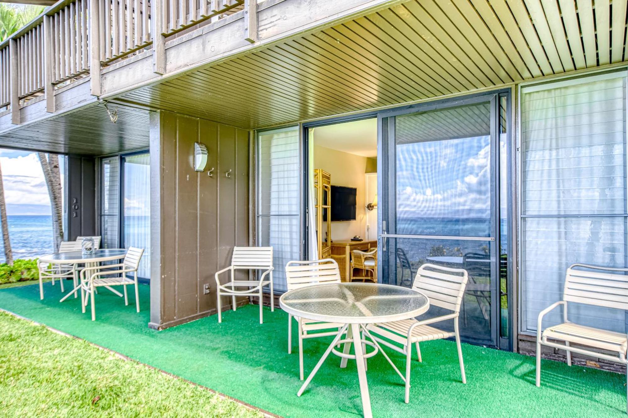 Mahina Surf Apartment Kahana Room photo